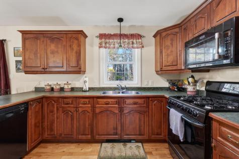 384 Pond Road Lewiston ME 04240
