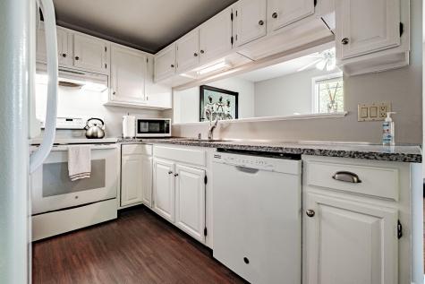 466 E Main Street Yarmouth ME 04096