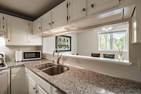 466 E Main Street Yarmouth ME 04096