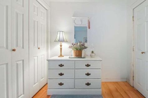 18 Scenic View Drive Naples ME 04055