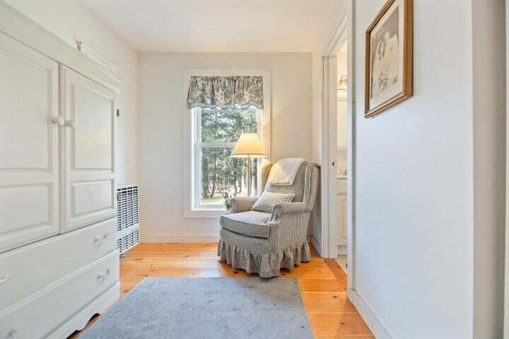 18 Scenic View Drive Naples ME 04055
