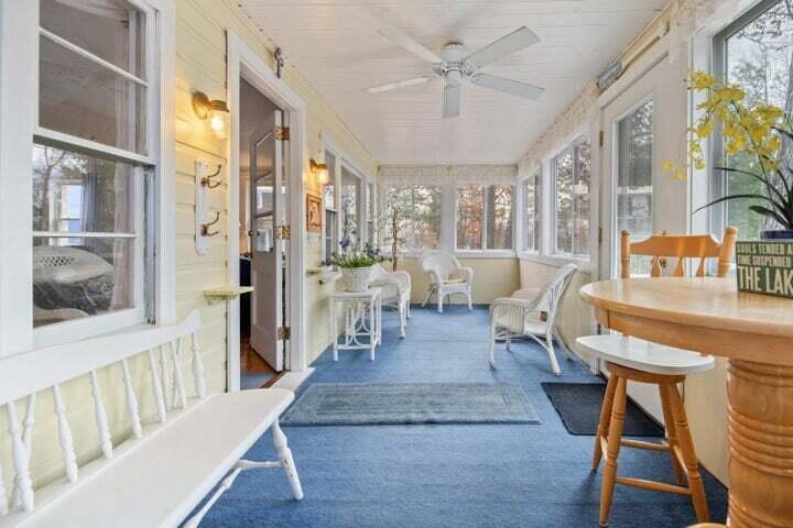 18 Scenic View Drive Naples ME 04055