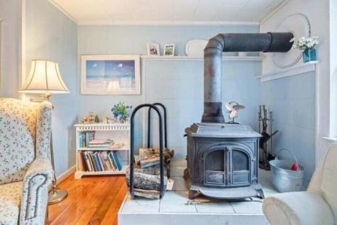 18 Scenic View Drive Naples ME 04055