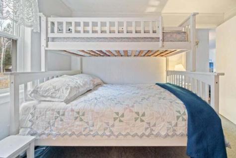 18 Scenic View Drive Naples ME 04055
