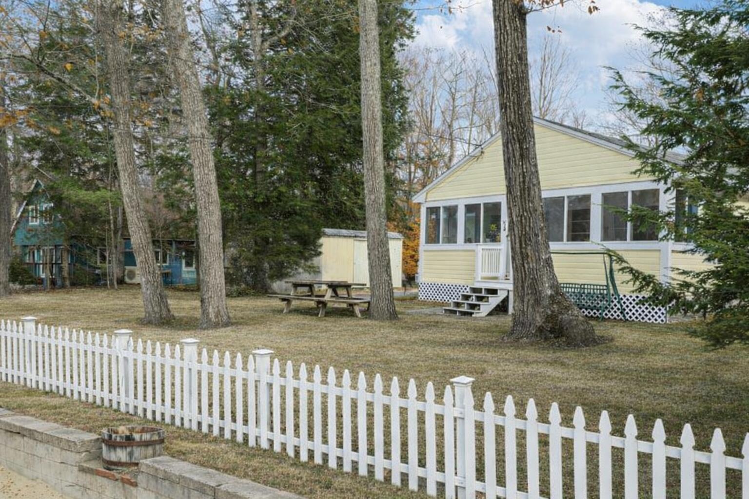 18 Scenic View Drive Naples ME 04055