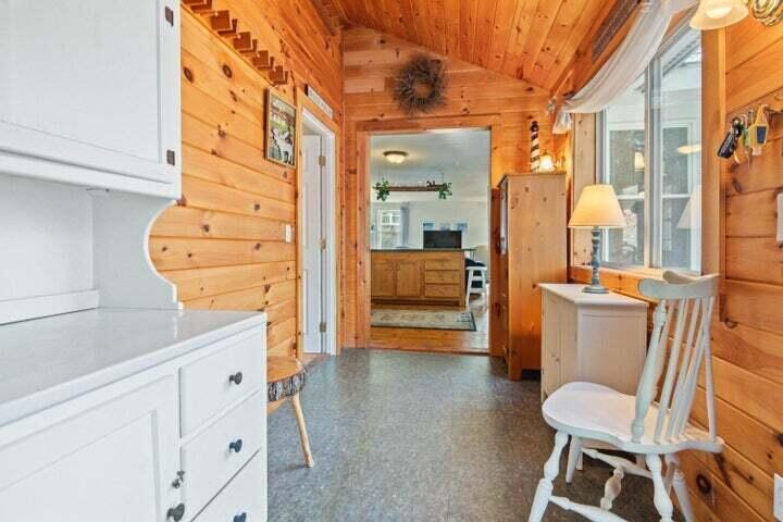18 Scenic View Drive Naples ME 04055