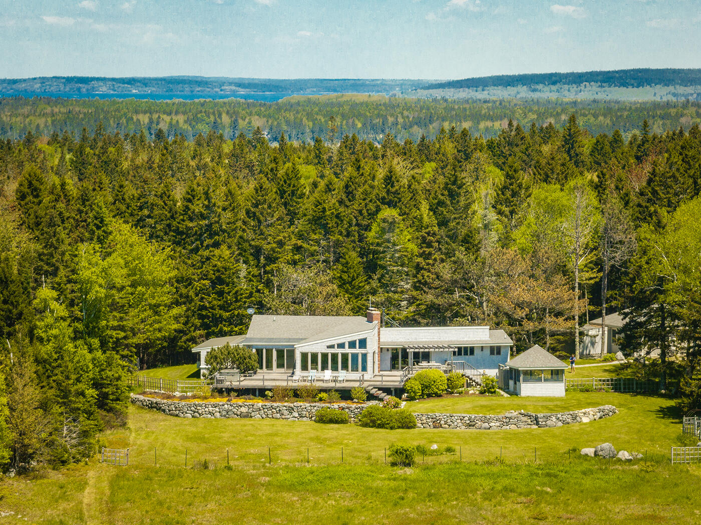 22 Hope Lane Brooklin ME 04616