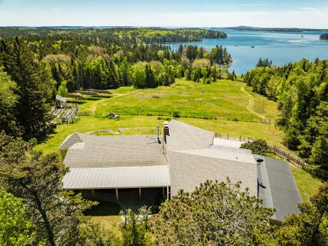 22 Hope Lane Brooklin ME 04616