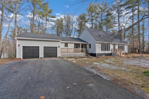 43 Heritage Hill Naples ME 04055