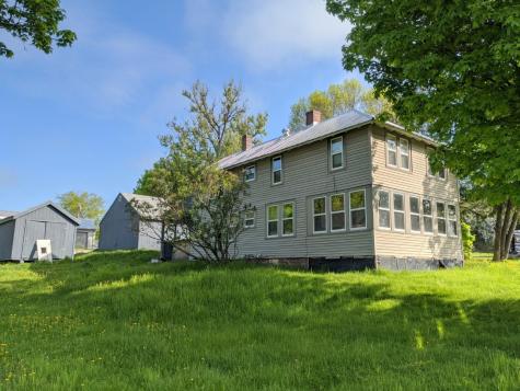 104 School Street Farmington ME 04938