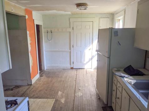 104 School Street Farmington ME 04938