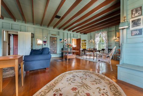 83 Central Avenue Brunswick ME 04011