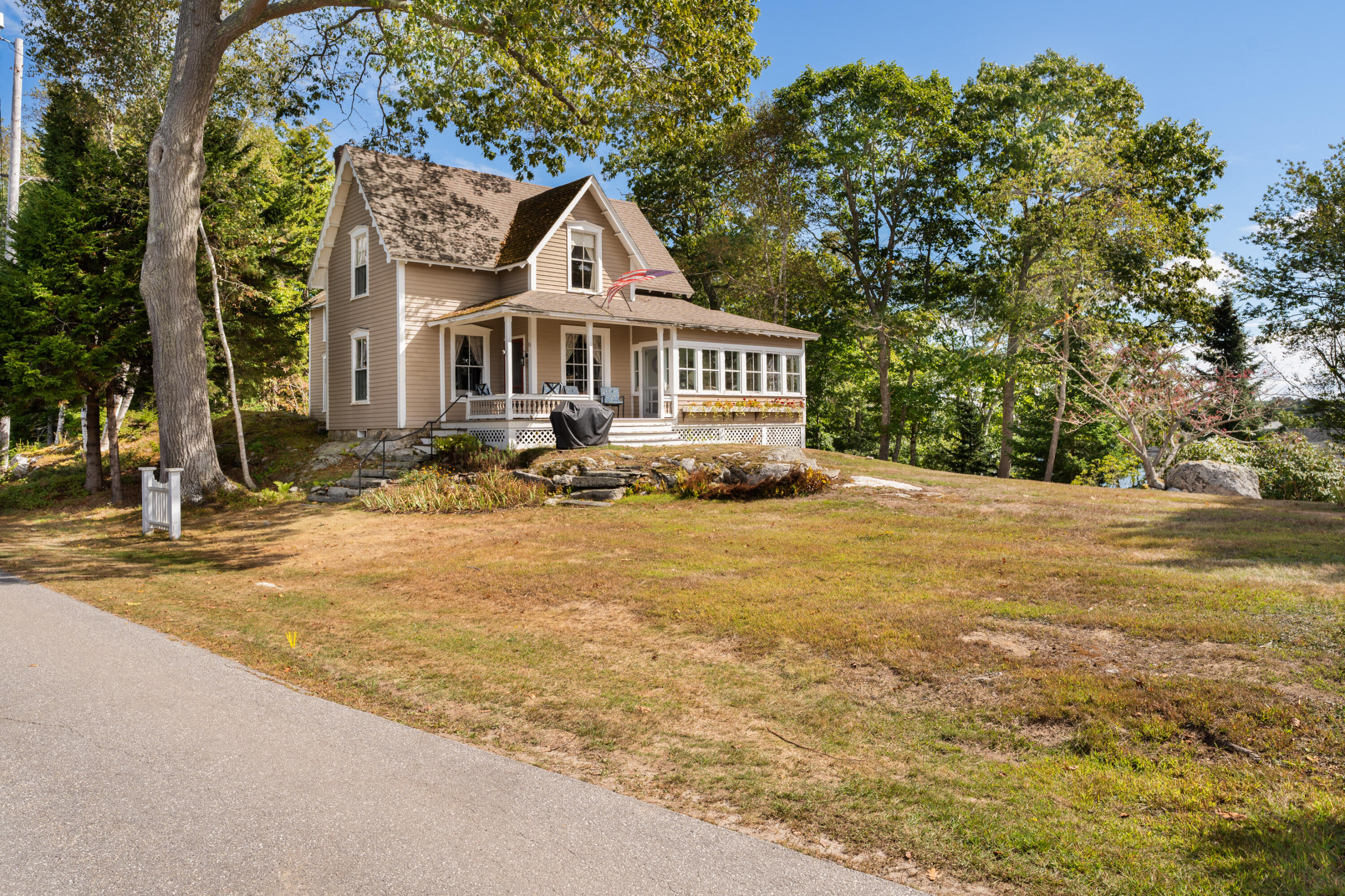 83 Central Avenue Brunswick ME 04011