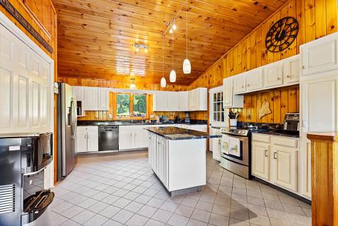 38 S Upper Narrows Lane Winthrop ME 04364