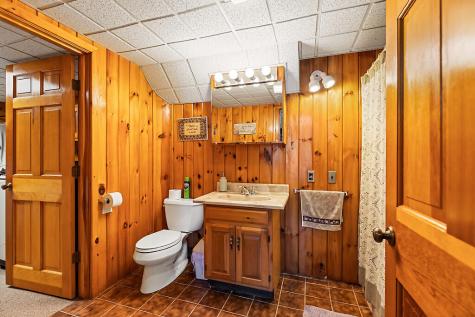 38 S Upper Narrows Lane Winthrop ME 04364