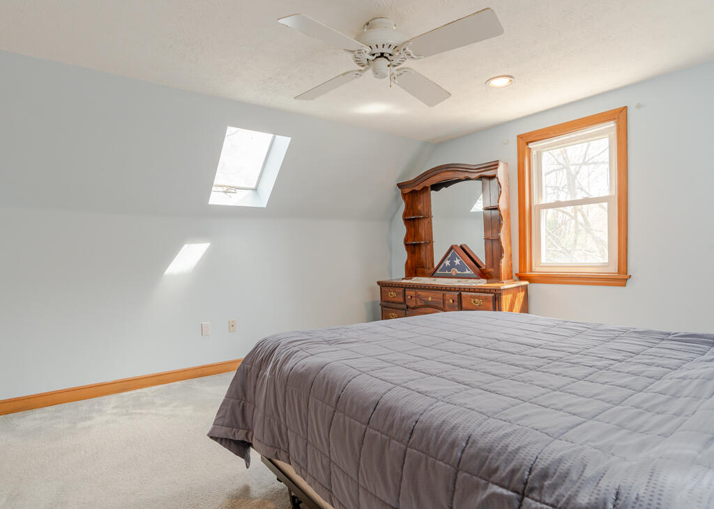 8 Jesse Circle Sanford ME 04073