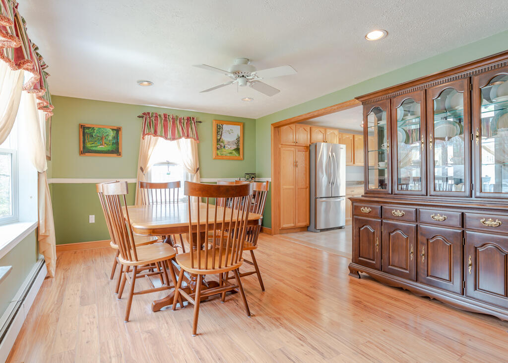 8 Jesse Circle Sanford ME 04073