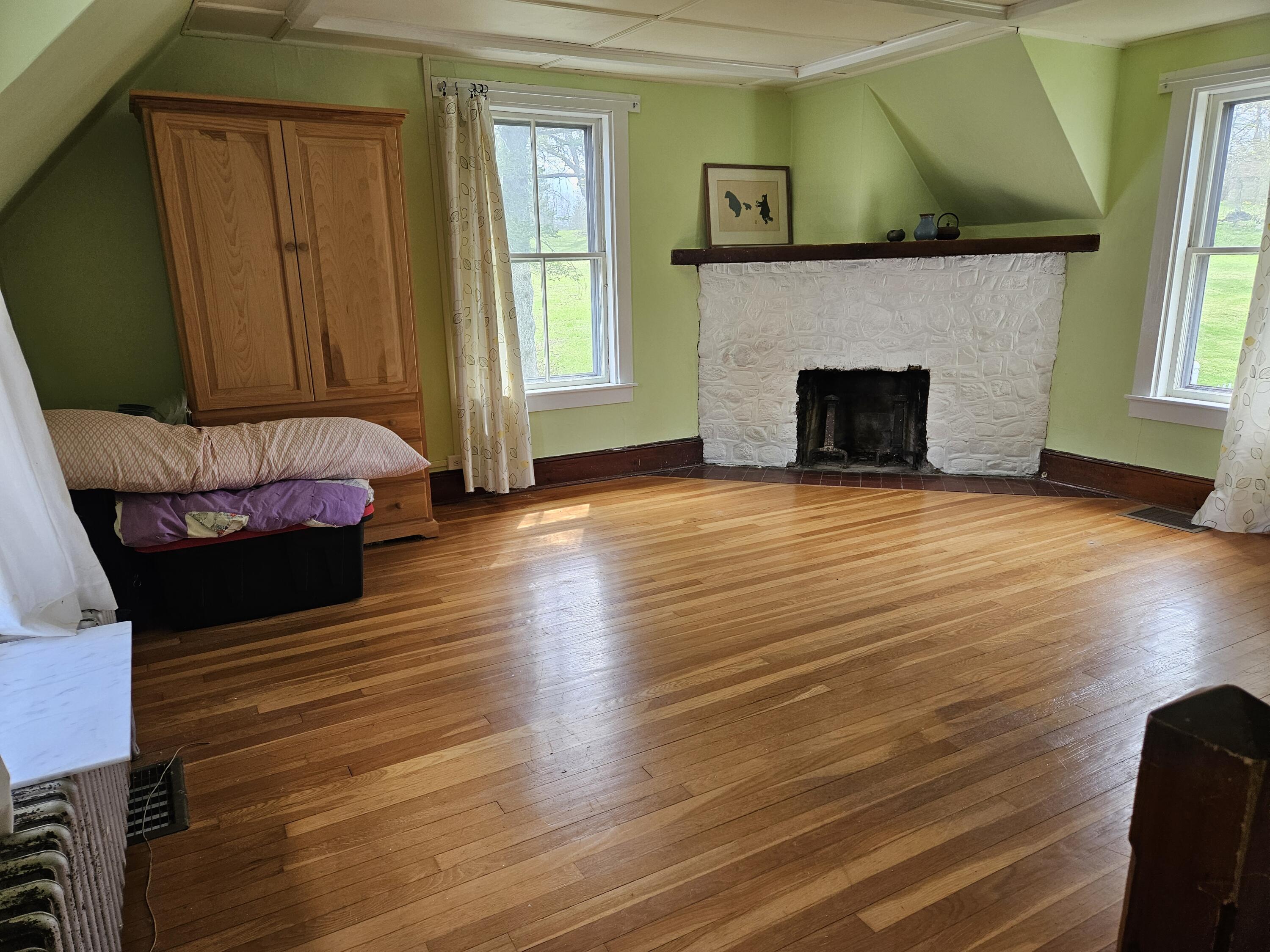 11 Spencer Street Orono ME 04473