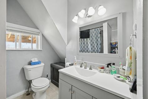 126 Elm Street Newport ME 04953