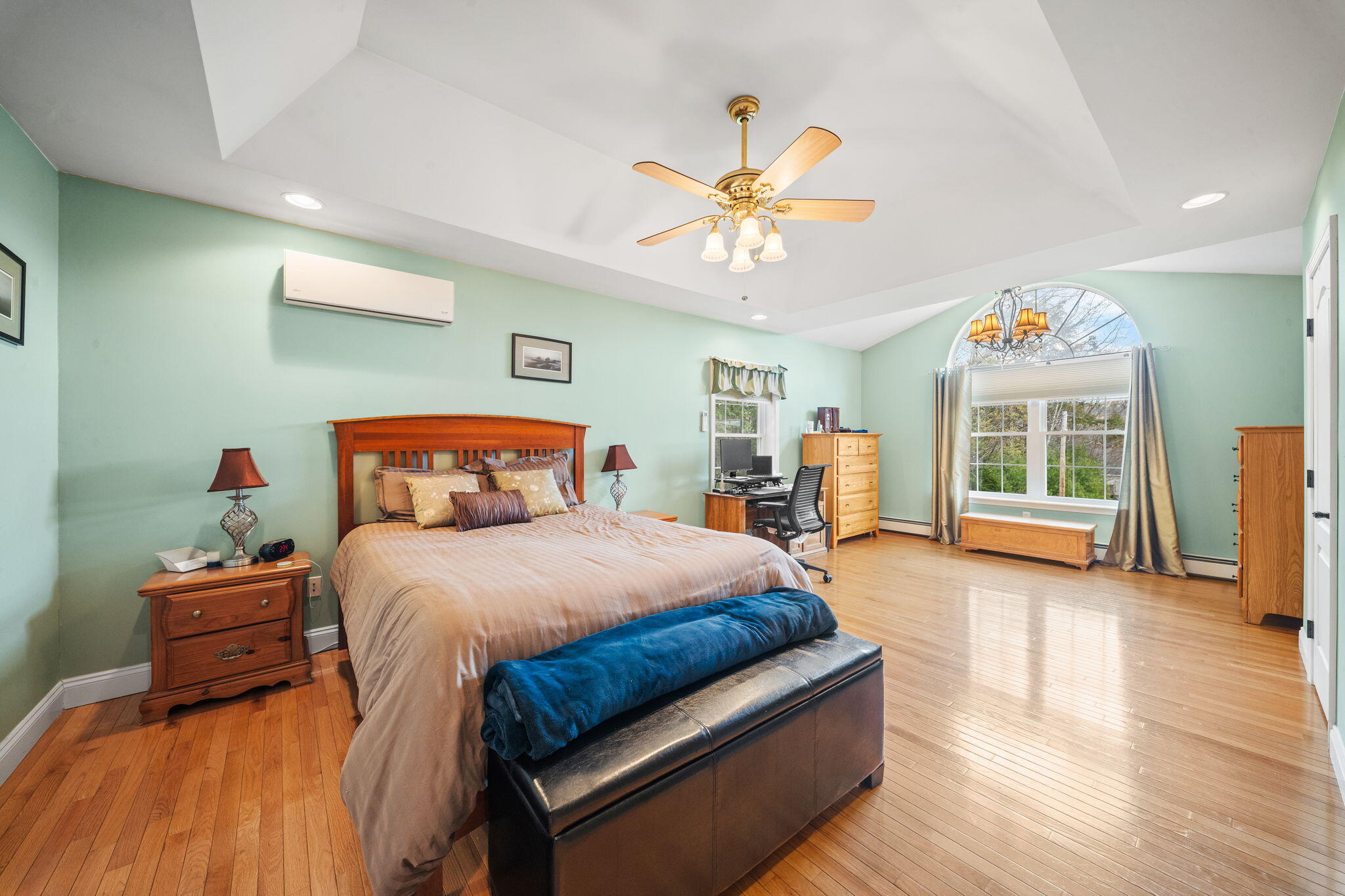 61 Kingsbury Road Holden ME 04429