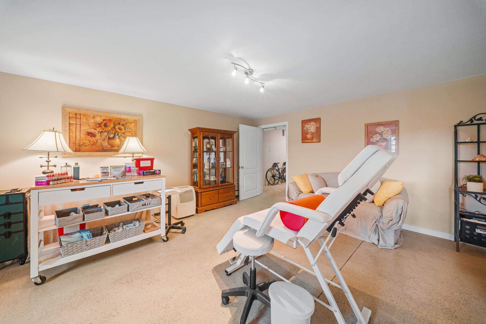 61 Kingsbury Road Holden ME 04429