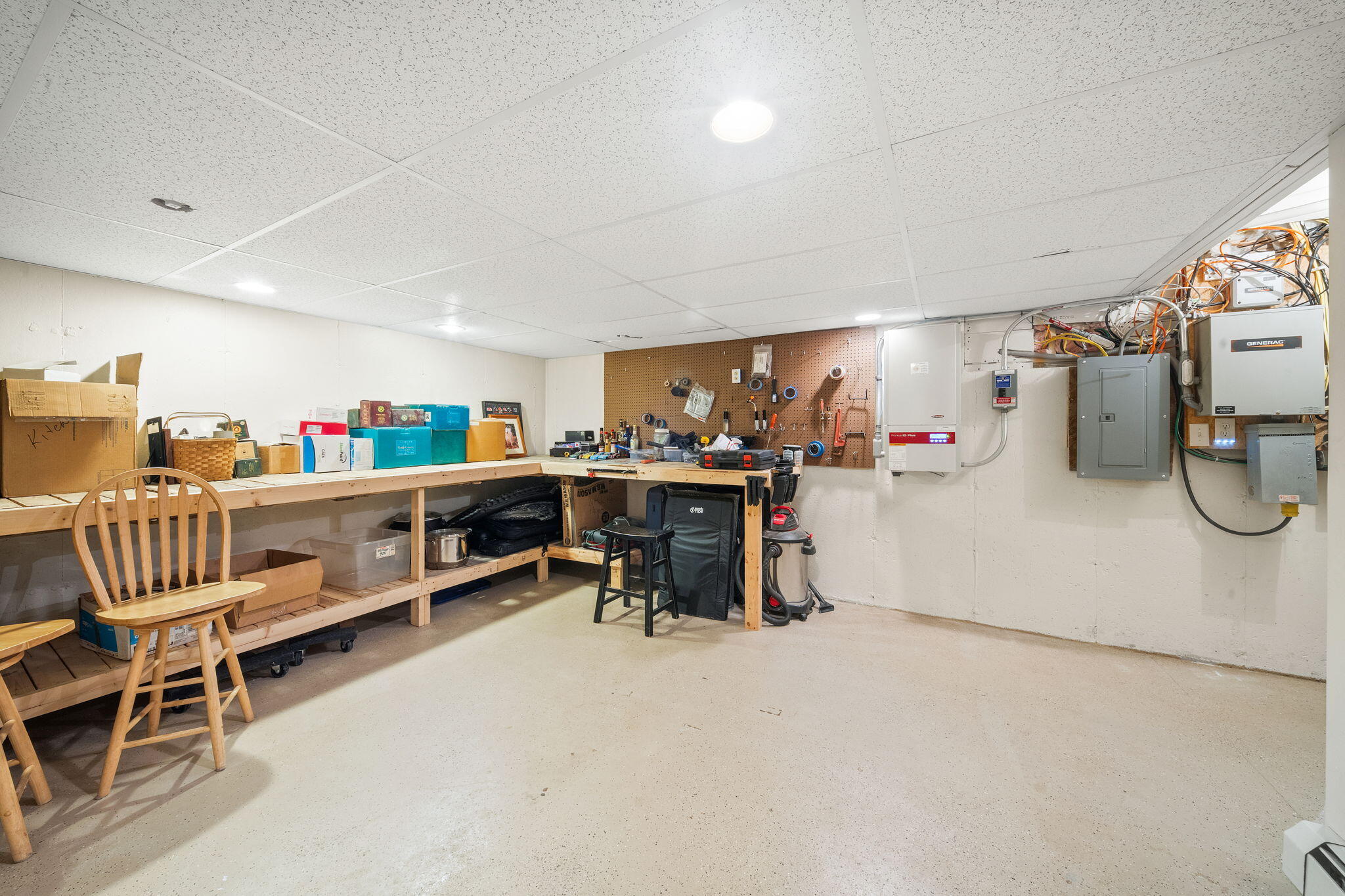 61 Kingsbury Road Holden ME 04429