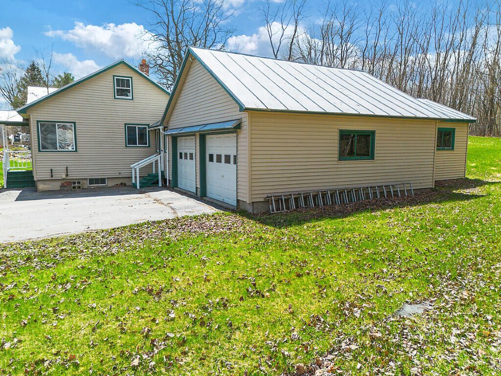 84 Bray Avenue Fairfield ME 04937