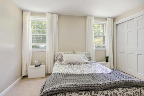 9 Deacon Road Yarmouth ME 04096