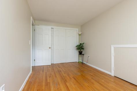 9 Deacon Road Yarmouth ME 04096