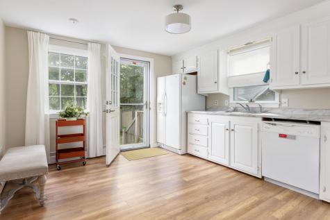 9 Deacon Road Yarmouth ME 04096