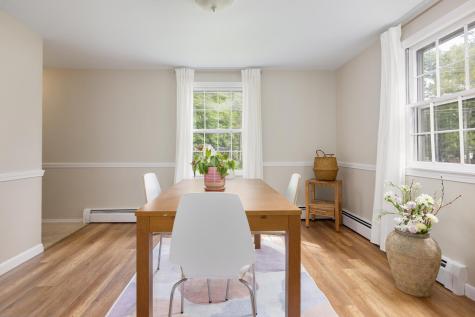 9 Deacon Road Yarmouth ME 04096