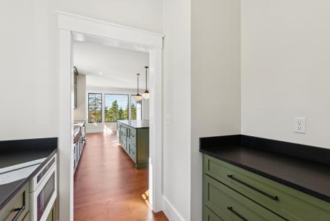 14 Zoe's Way York ME 03909