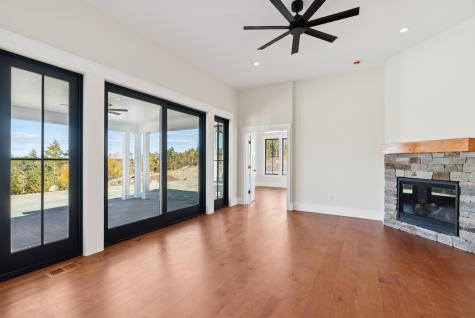 14 Zoe's Way York ME 03909