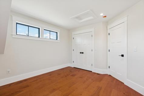 14 Zoe's Way York ME 03909