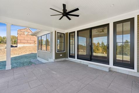 14 Zoe's Way York ME 03909