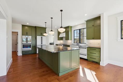 14 Zoe's Way York ME 03909