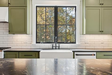 14 Zoe's Way York ME 03909