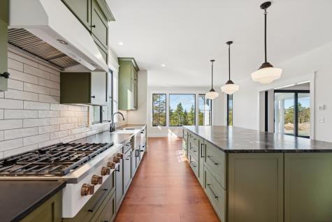 14 Zoe's Way York ME 03909