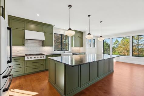 14 Zoe's Way York ME 03909