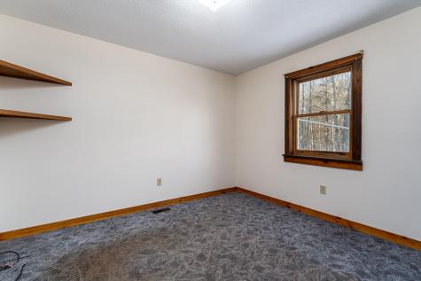 21 Sylvester Lane Readfield ME 04355