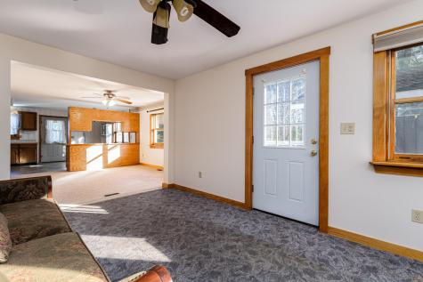 21 Sylvester Lane Readfield ME 04355