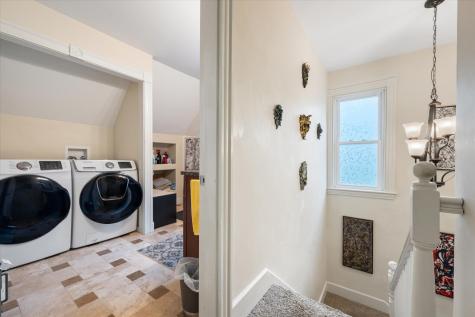 219 Brunswick Avenue Gardiner ME 04345