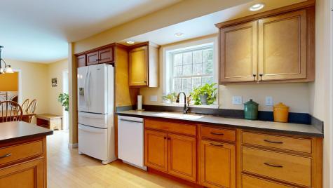 141 Bradbury Road Lewiston ME 04240