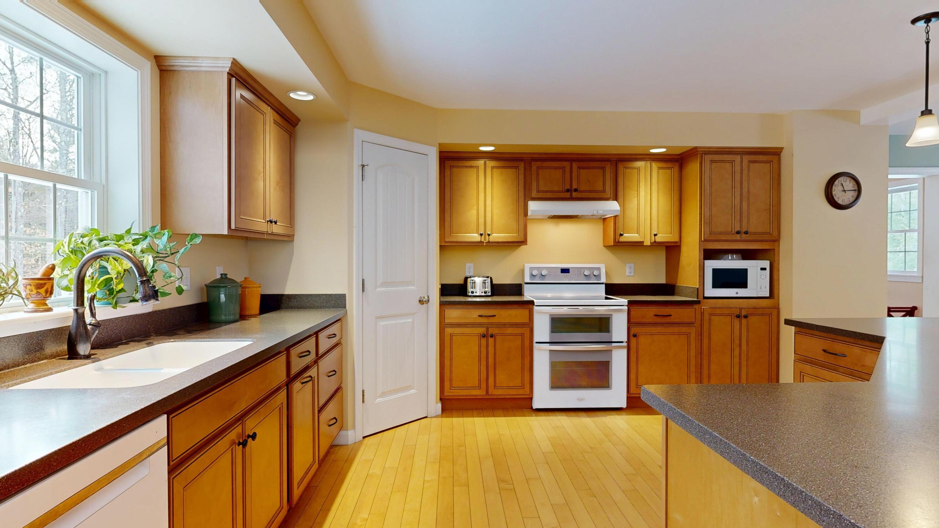 141 Bradbury Road Lewiston ME 04240