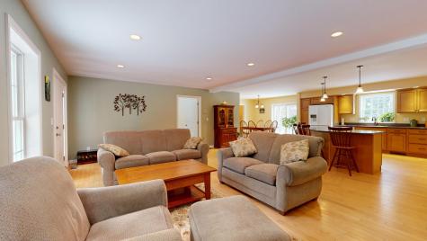 141 Bradbury Road Lewiston ME 04240