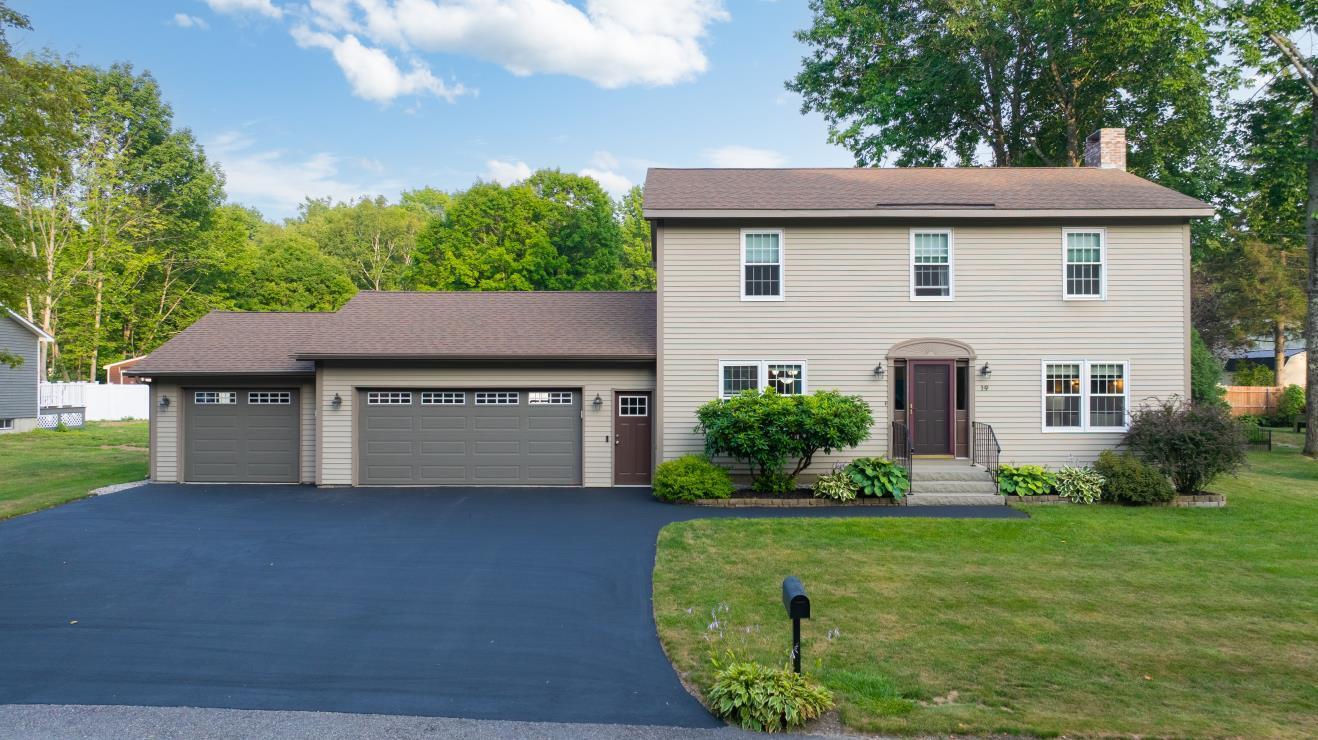 19 Kensington Terrace Lewiston ME 04240