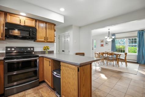 19 Kensington Terrace Lewiston ME 04240