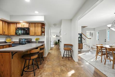 19 Kensington Terrace Lewiston ME 04240