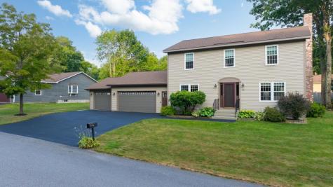 19 Kensington Terrace Lewiston ME 04240