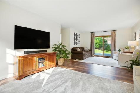 19 Kensington Terrace Lewiston ME 04240